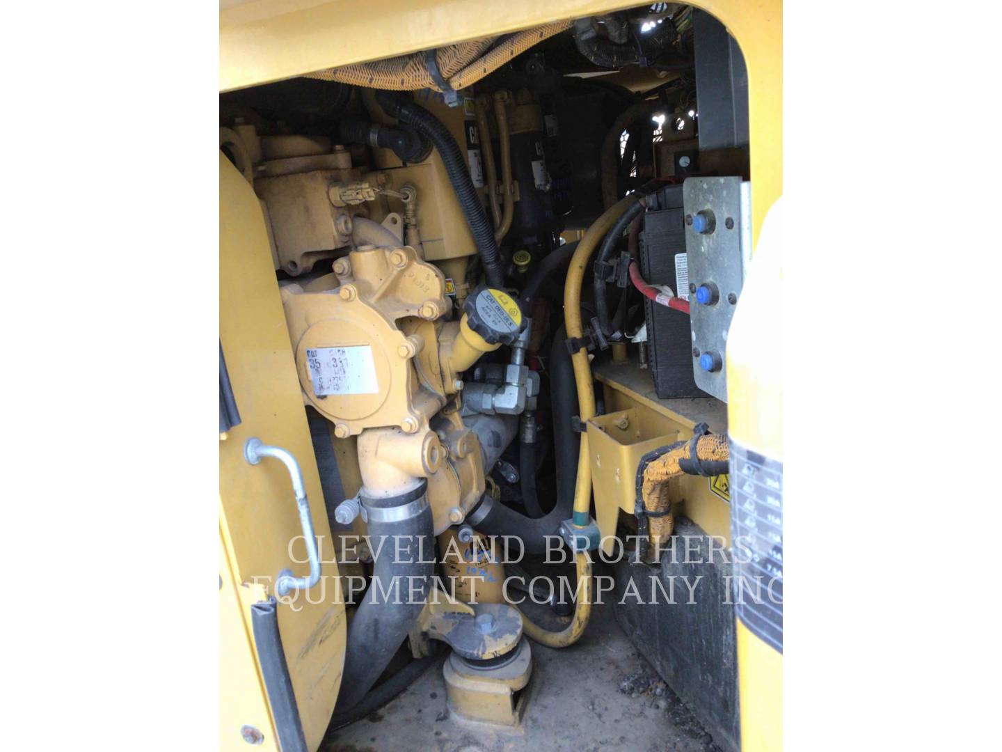 2015 Caterpillar CB54B Vibratory Double