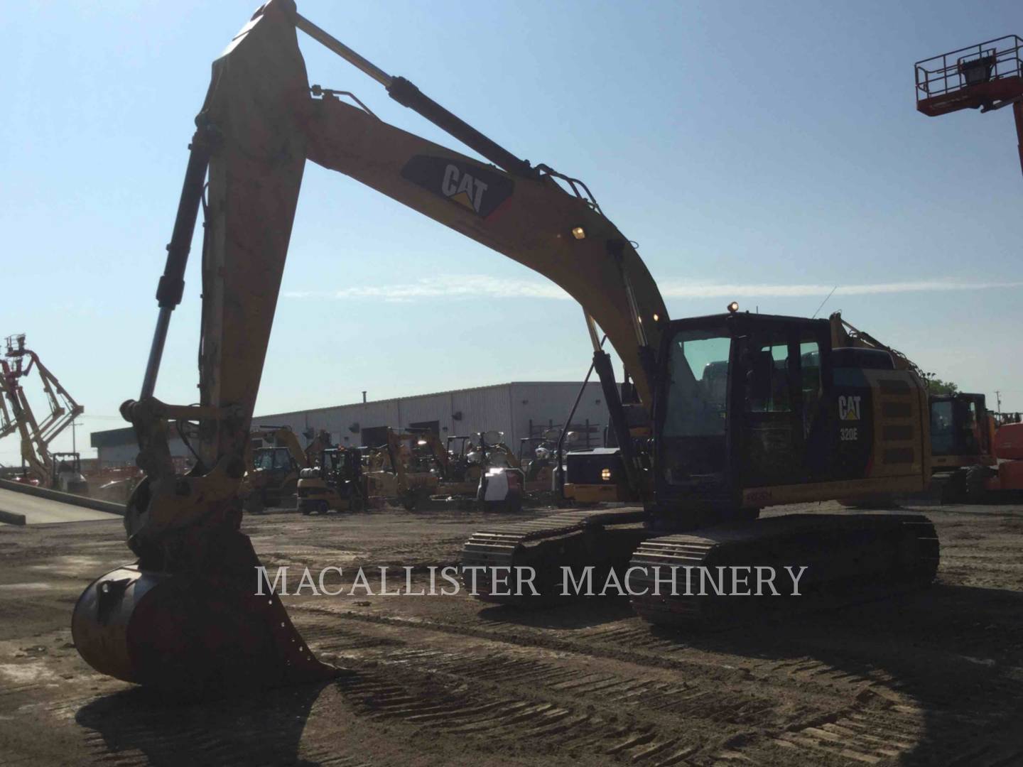 2014 Caterpillar 320EL Excavator