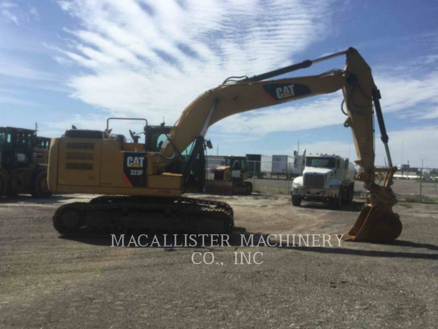 2015 Caterpillar 323FL Excavator