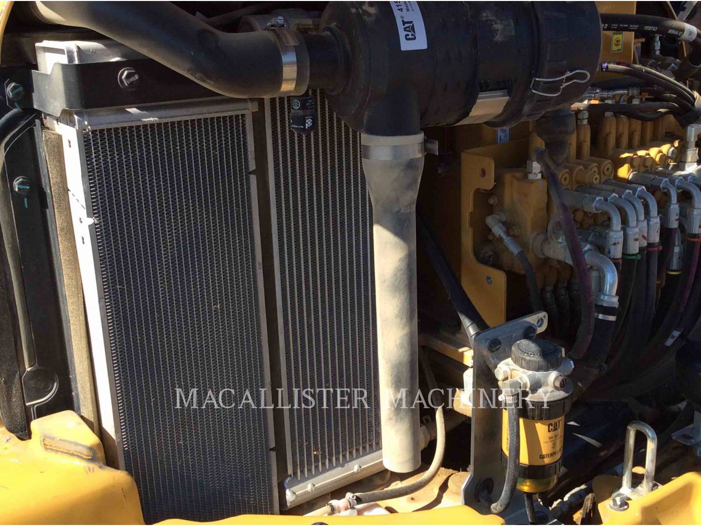 2015 Caterpillar 305.5E2CR Excavator