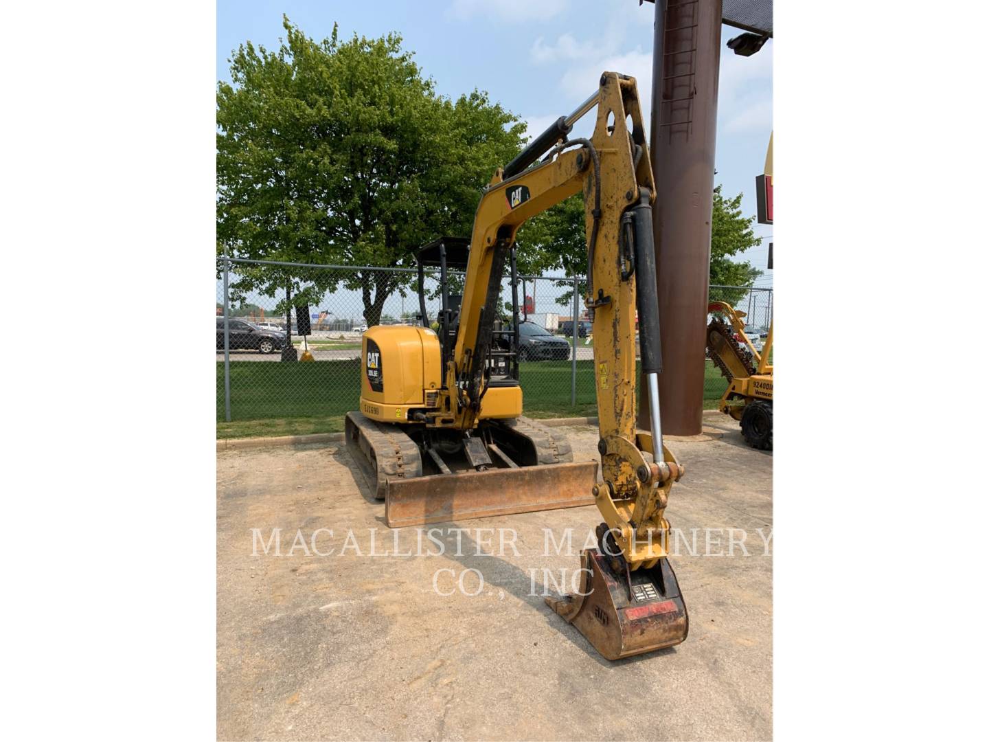 2015 Caterpillar 305.5E2CR Excavator