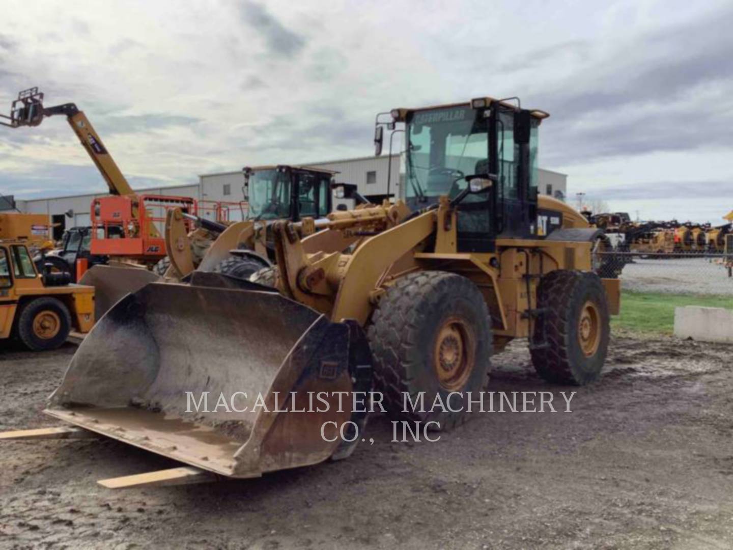 2012 Caterpillar 938H Wheel Loader