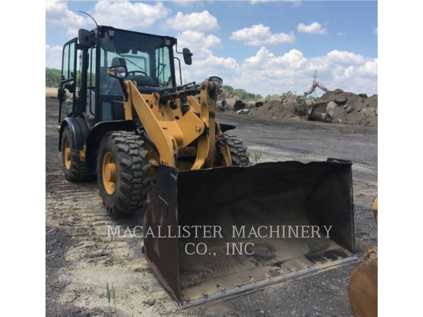 2014 Caterpillar 906H2 Wheel Loader