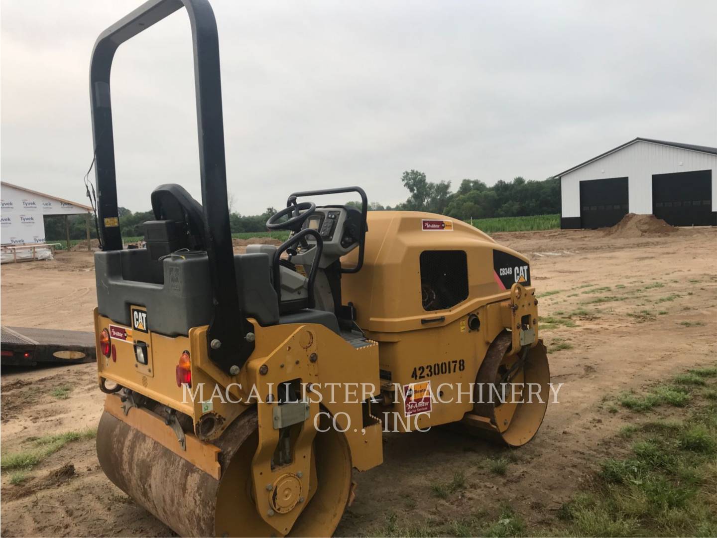 2014 Caterpillar CB34B Vibratory Double