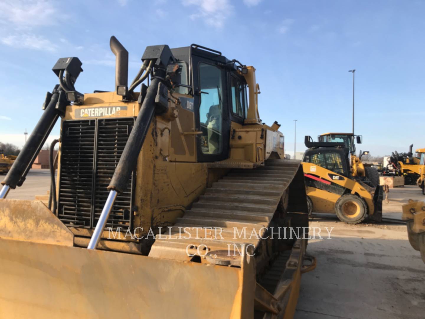 2011 Caterpillar D 6 T LGP Dozer