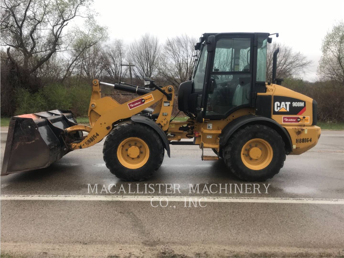 2015 Caterpillar 908M Wheel Loader