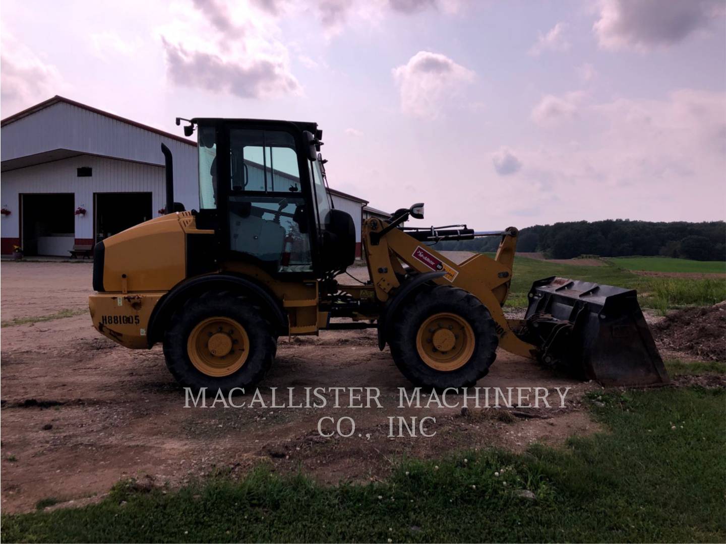 2016 Caterpillar 908M Wheel Loader