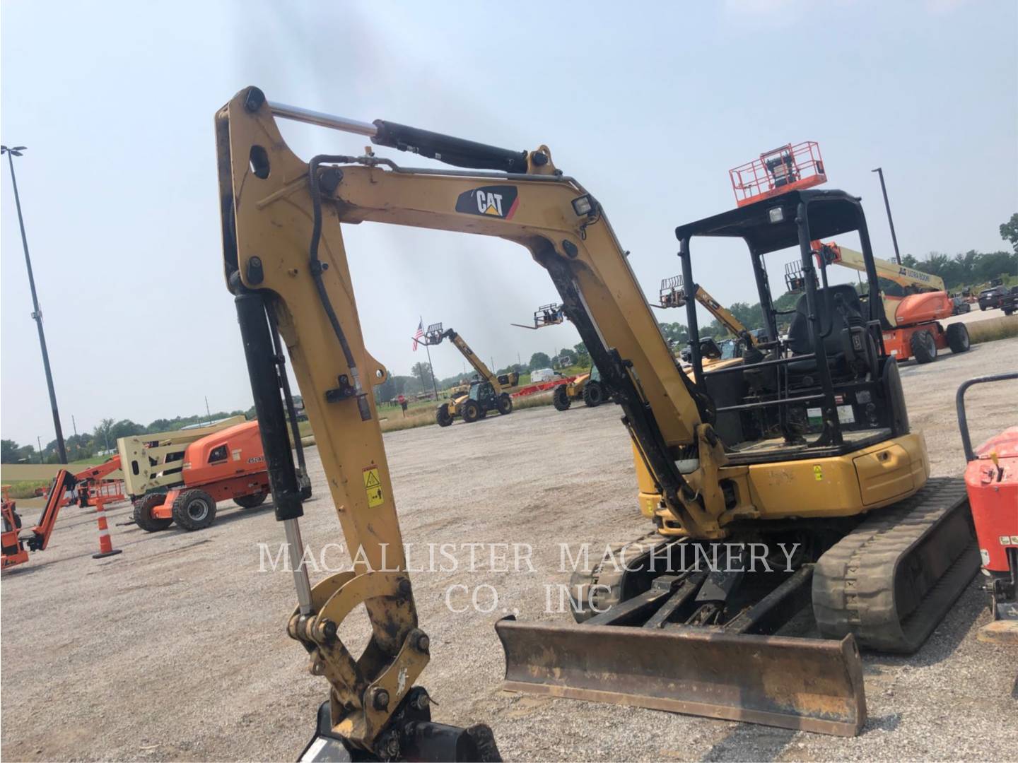 2016 Caterpillar 305.5E2CR Excavator