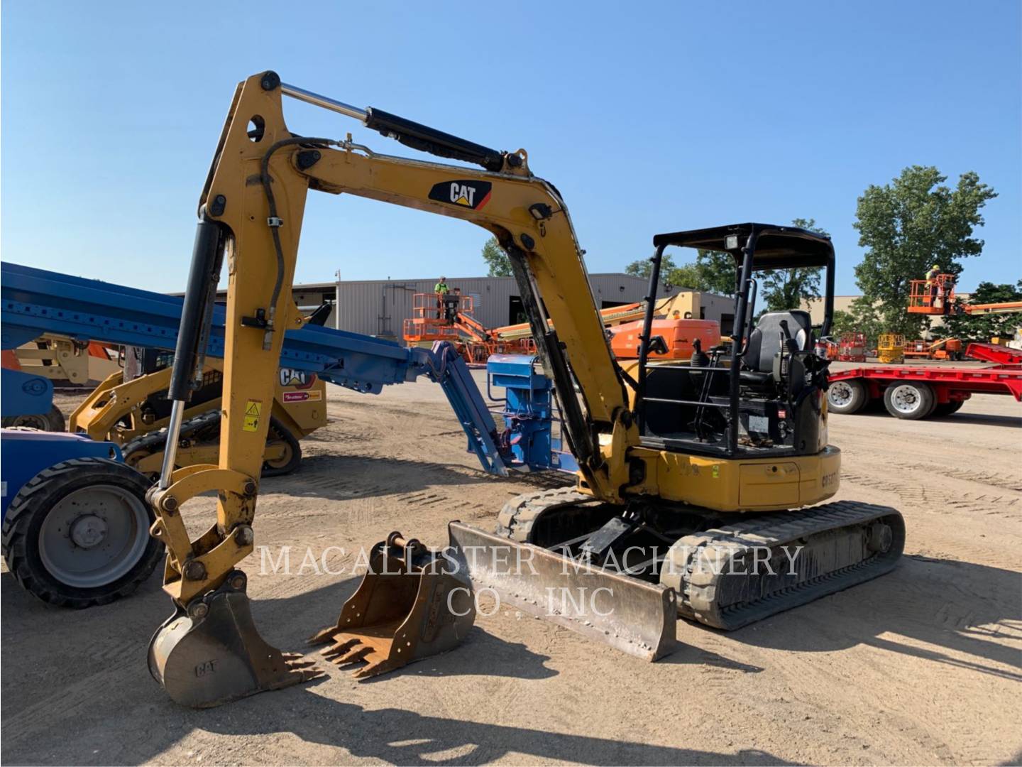 2017 Caterpillar 305.5E2CR Excavator