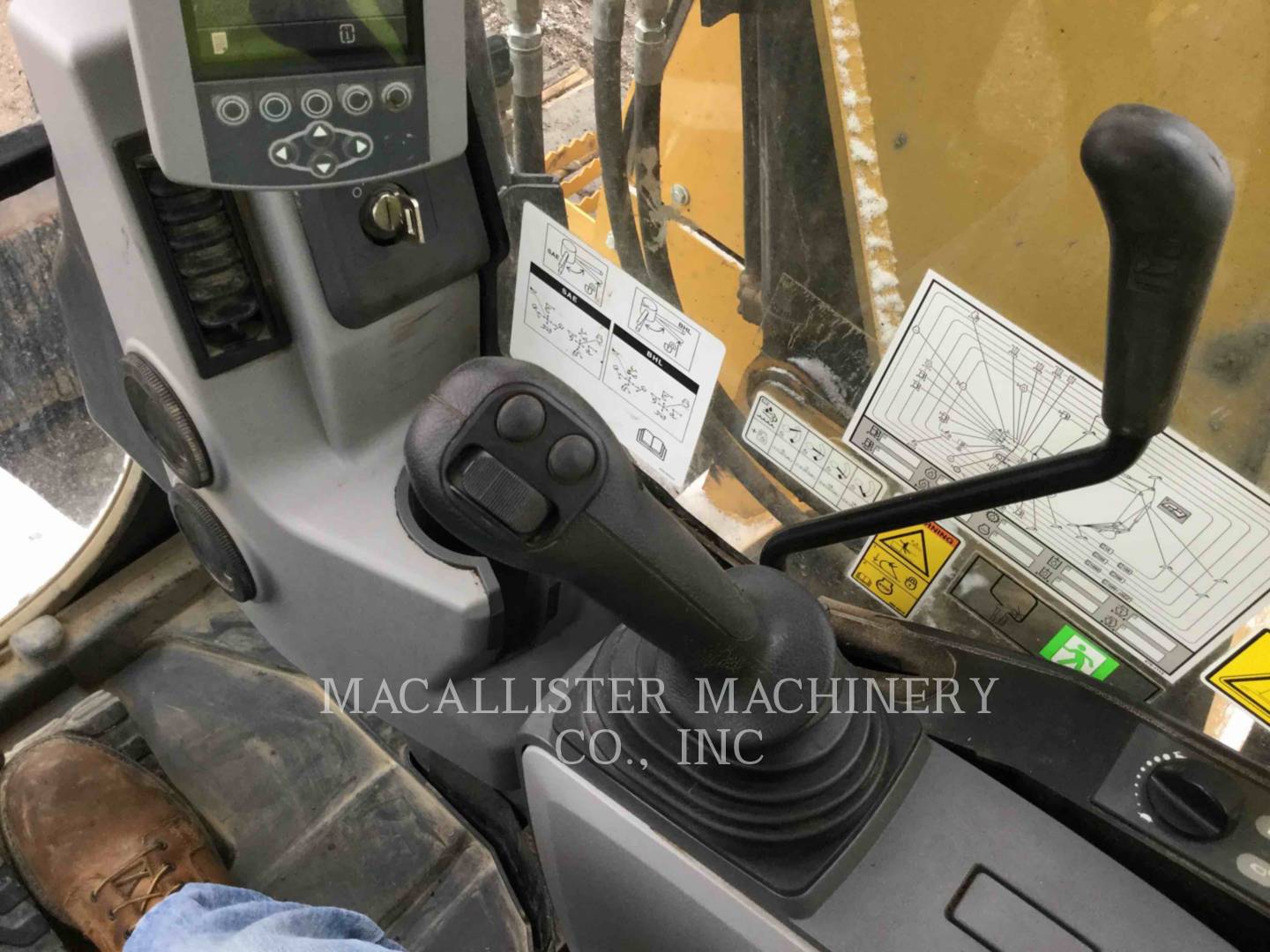 2017 Caterpillar 315FLCR Excavator