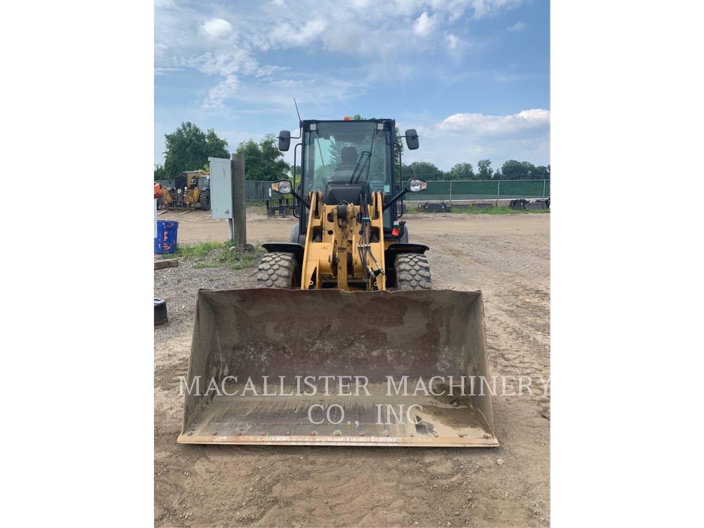 2016 Caterpillar 907M Wheel Loader