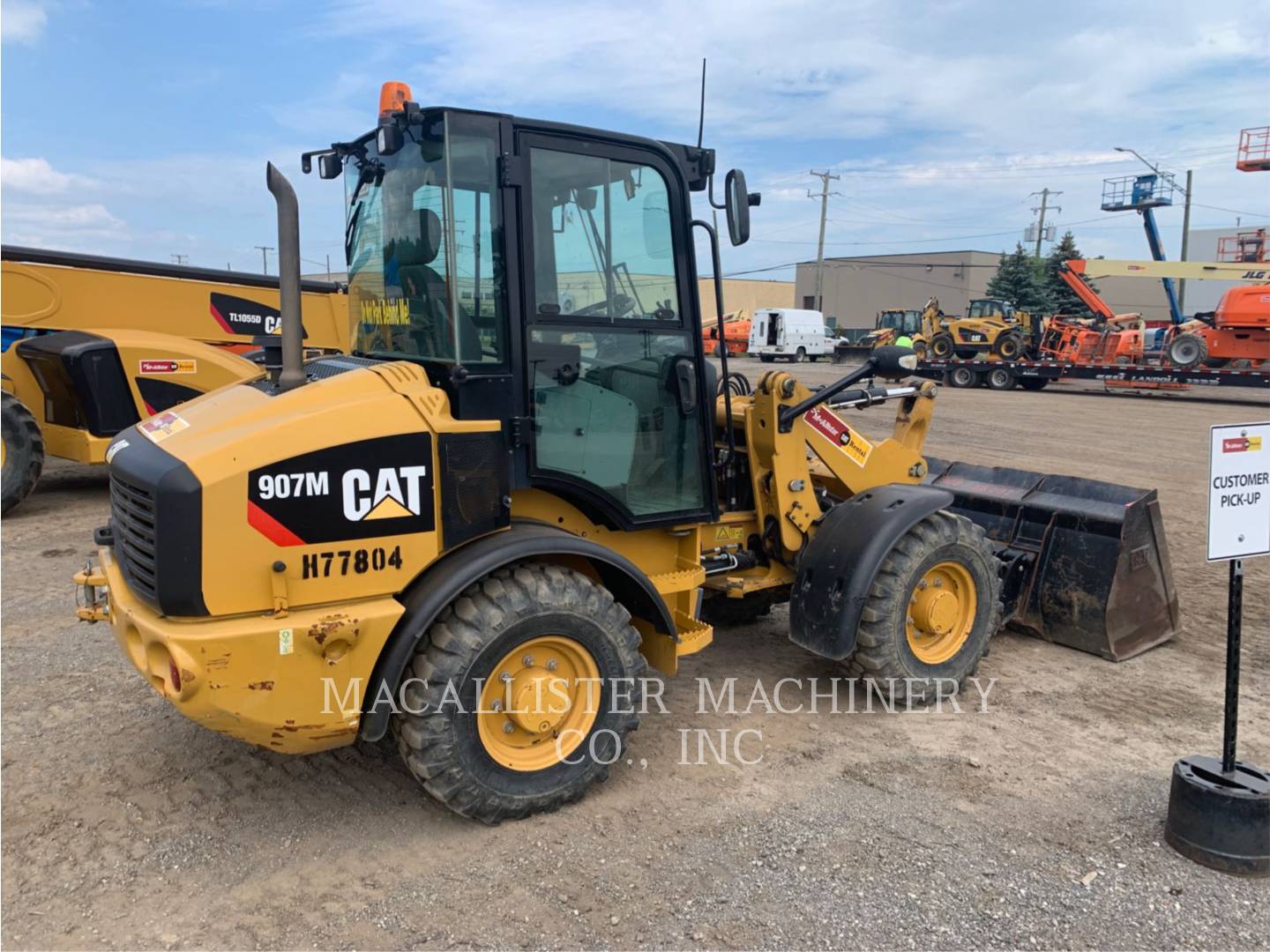 2016 Caterpillar 907M Wheel Loader