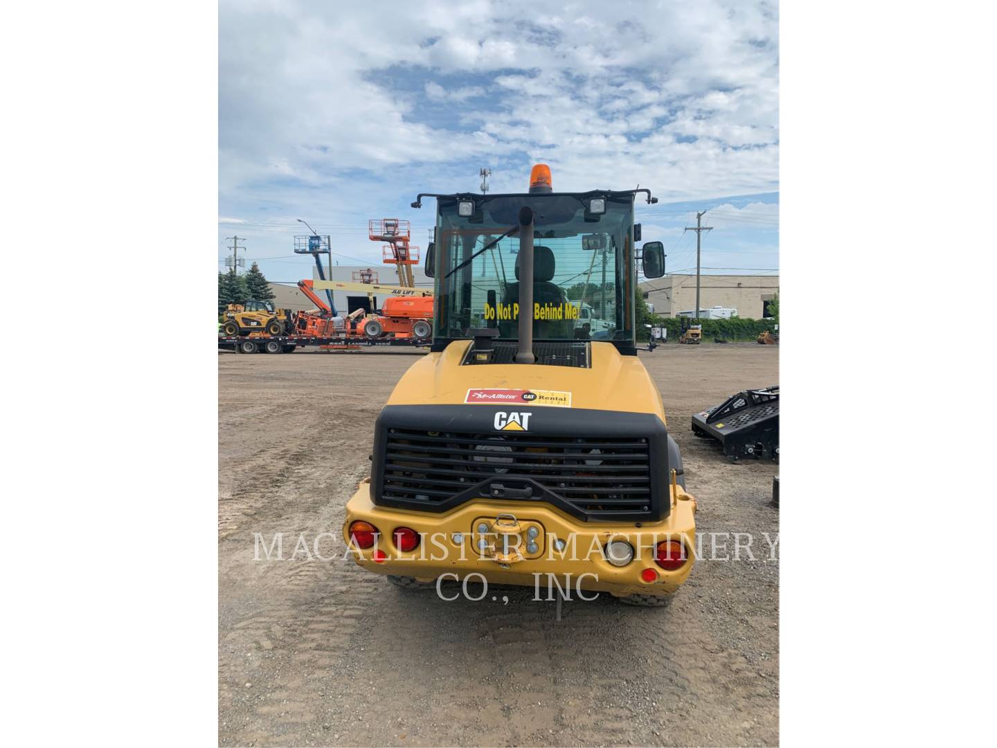 2016 Caterpillar 907M Wheel Loader