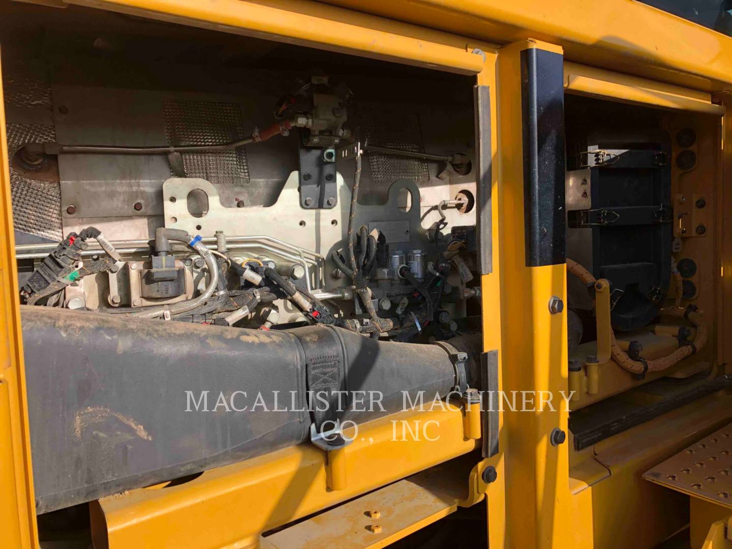 2017 Caterpillar 826K Compactor