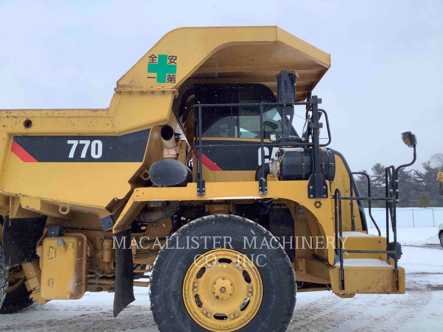 2013 Caterpillar 770 Truck