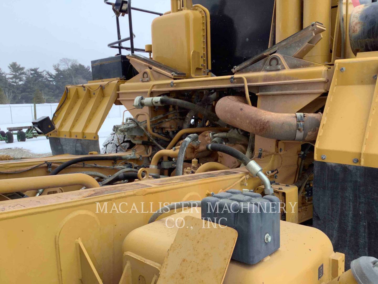 2013 Caterpillar 770 Truck