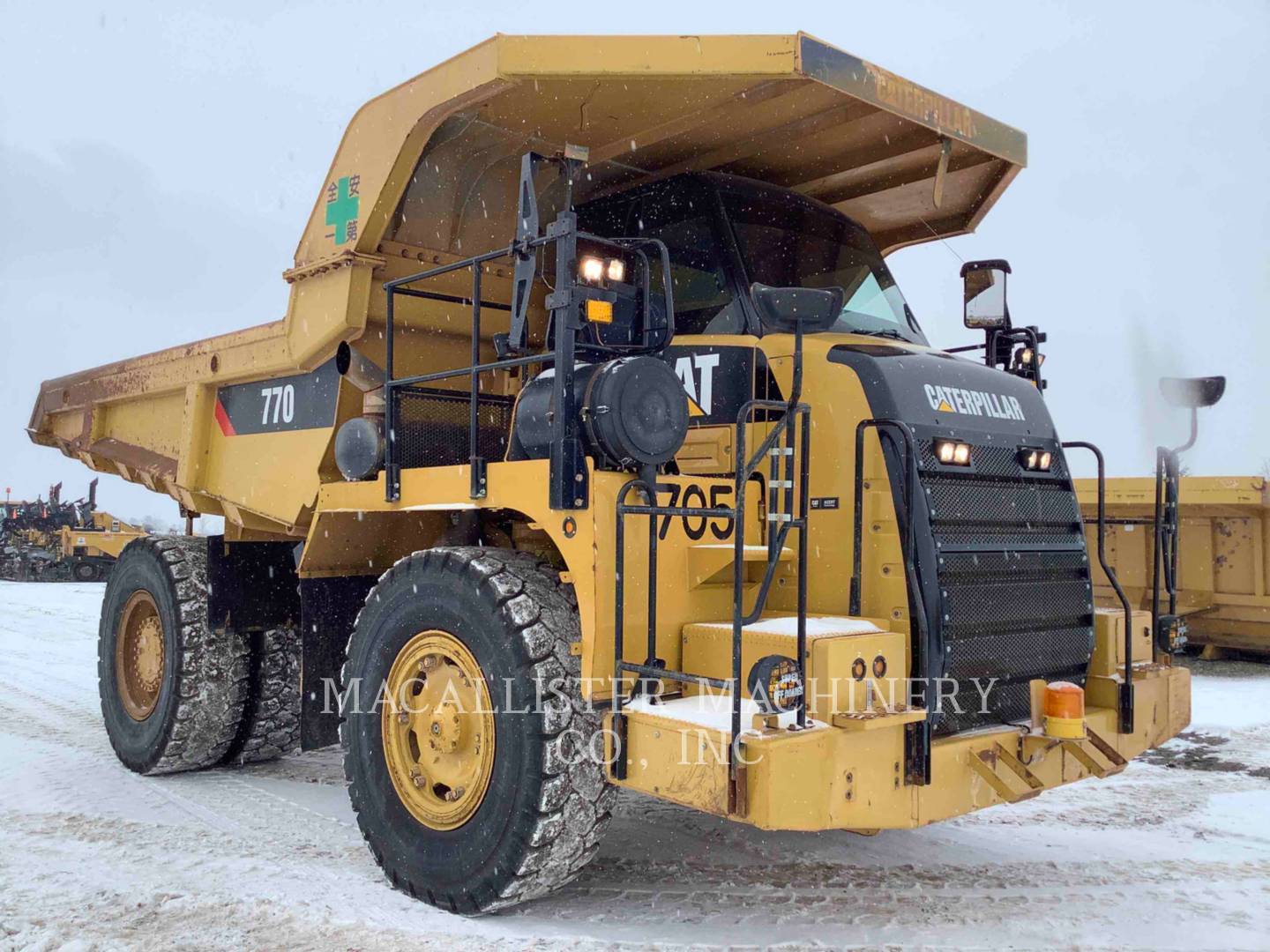 2013 Caterpillar 770 Truck