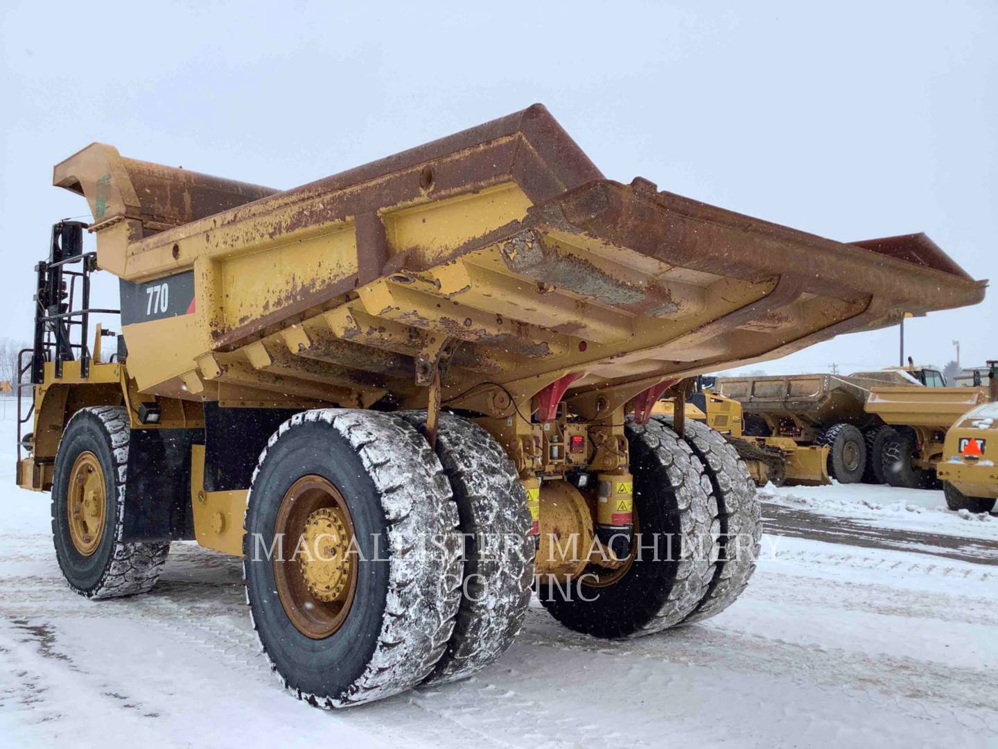 2013 Caterpillar 770 Truck