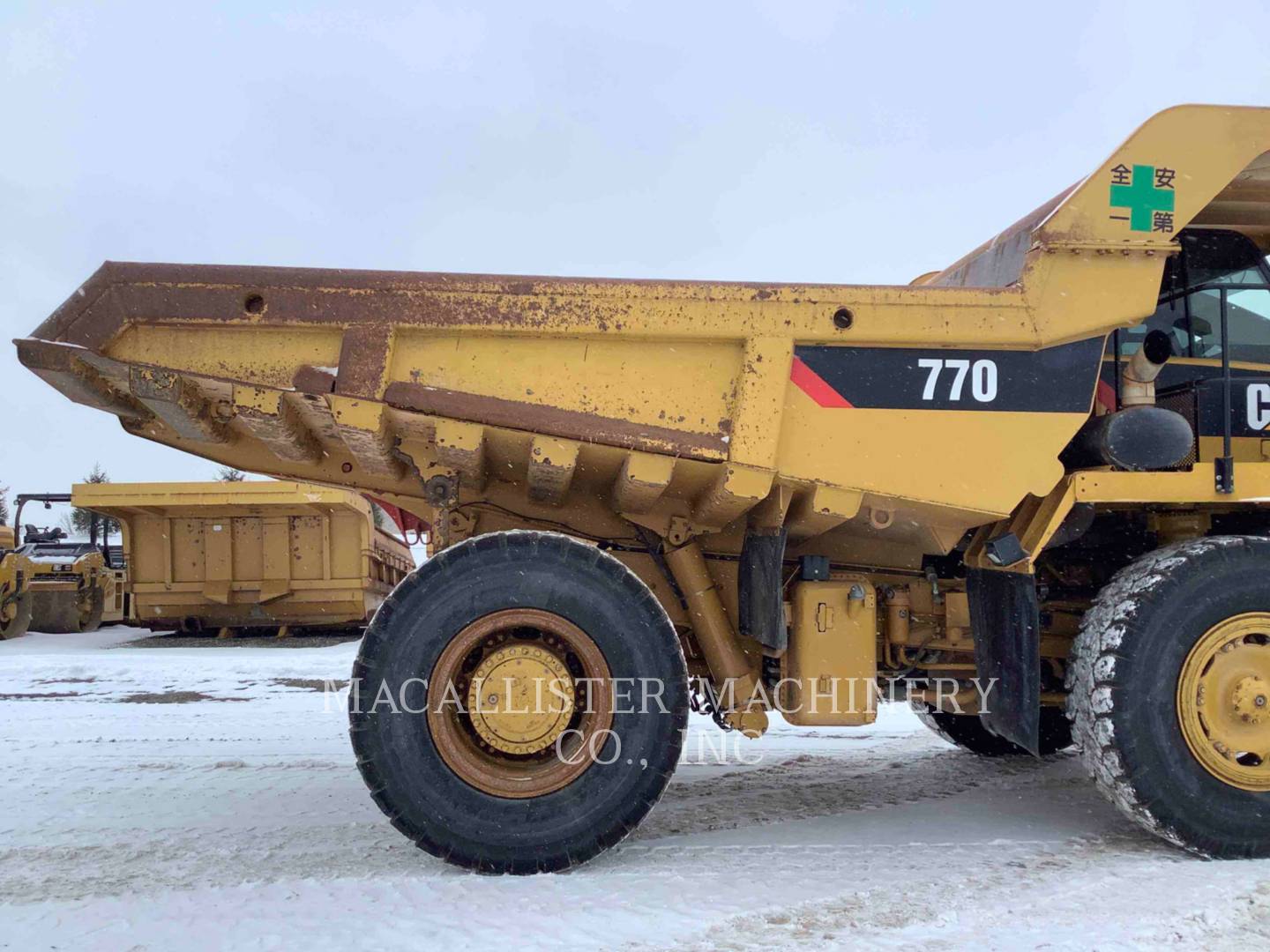 2013 Caterpillar 770 Truck