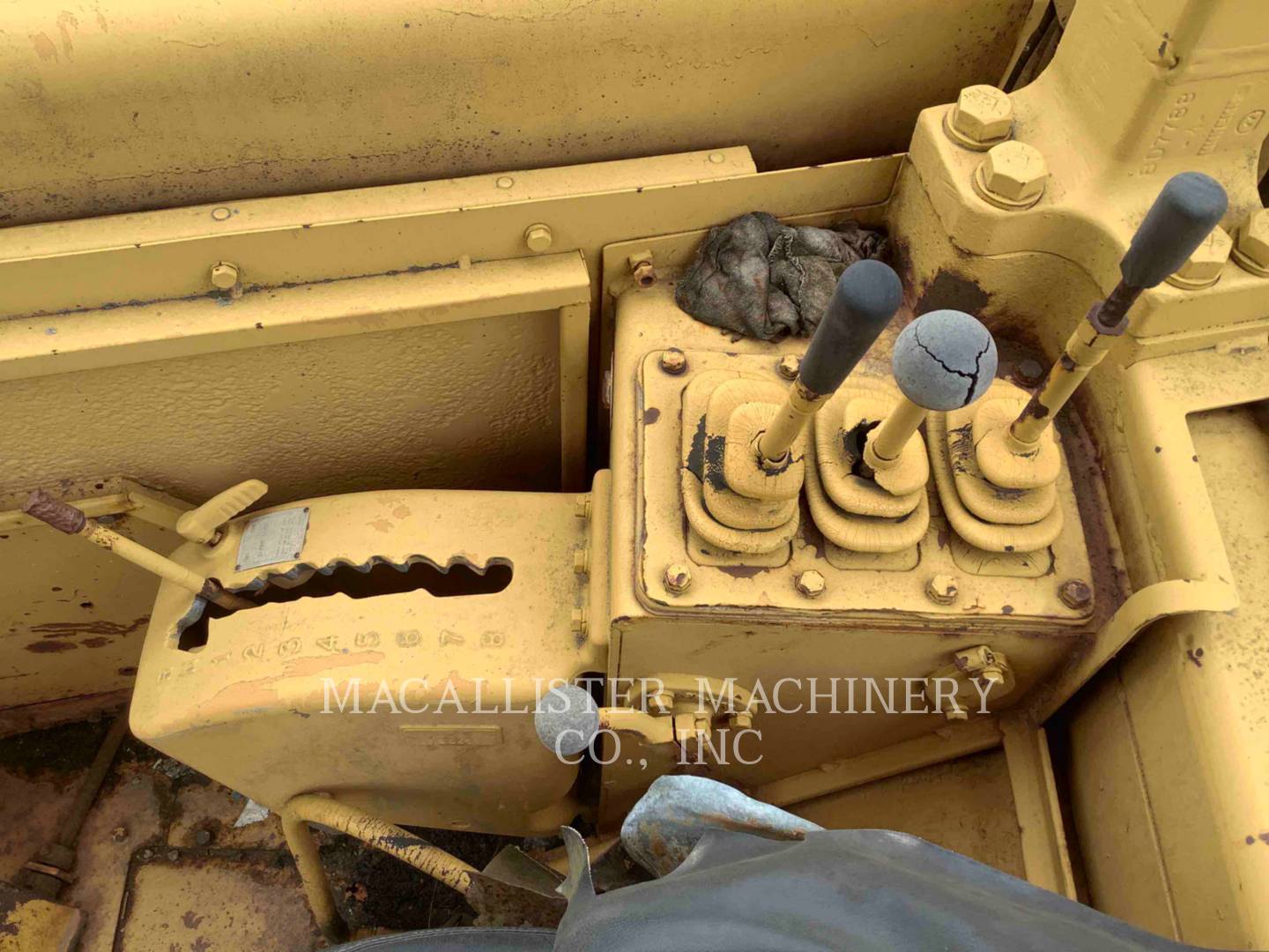 1977 Caterpillar 621B Wheel Tractor