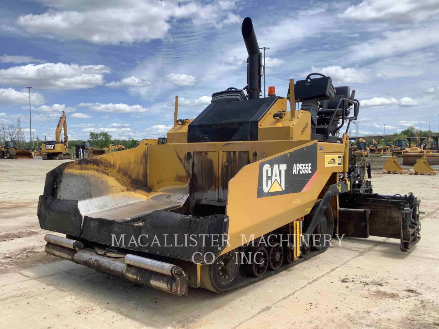 2014 Caterpillar AP555E Paver