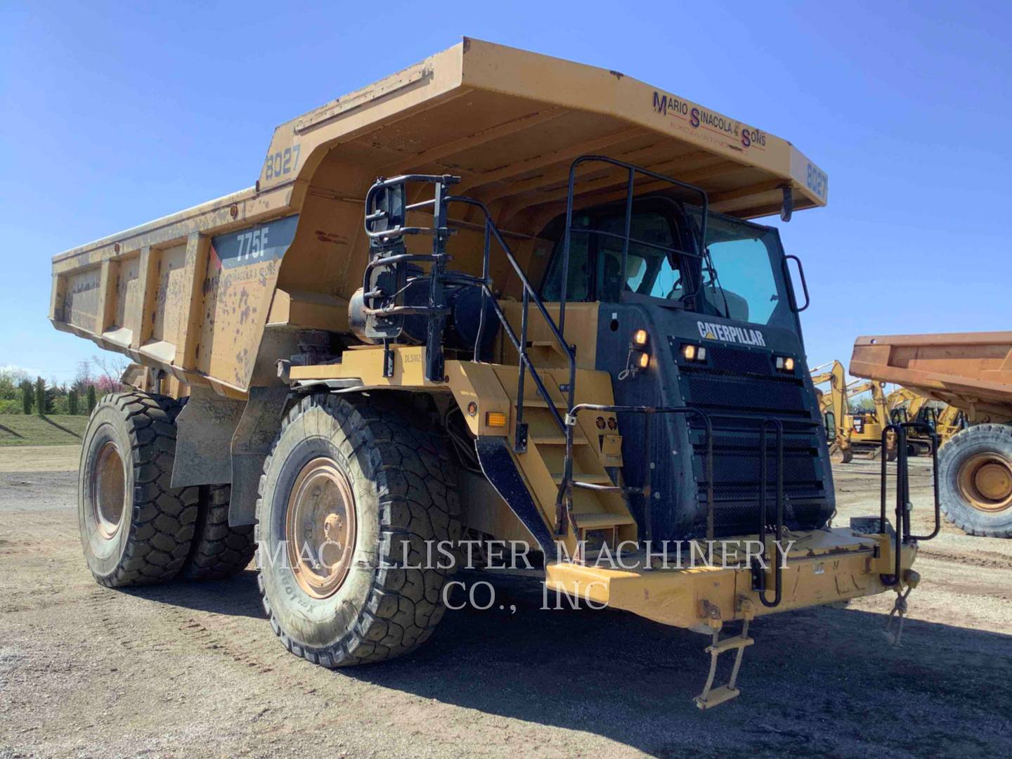 2010 Caterpillar 775F Truck