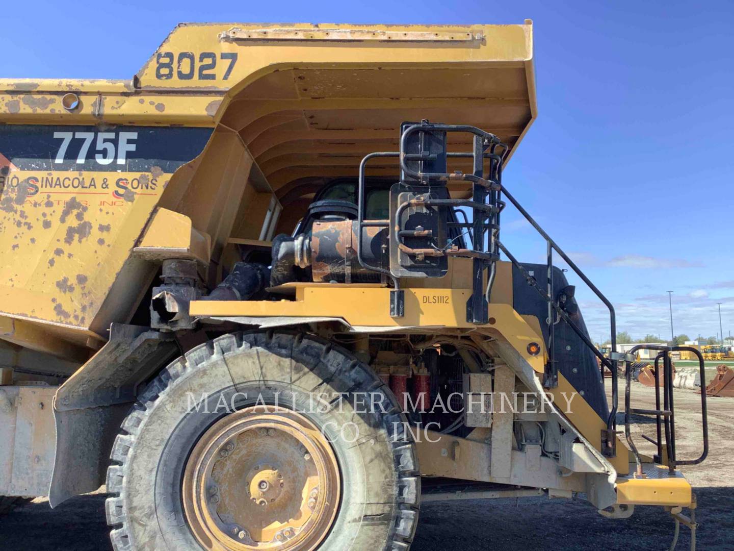 2010 Caterpillar 775F Truck