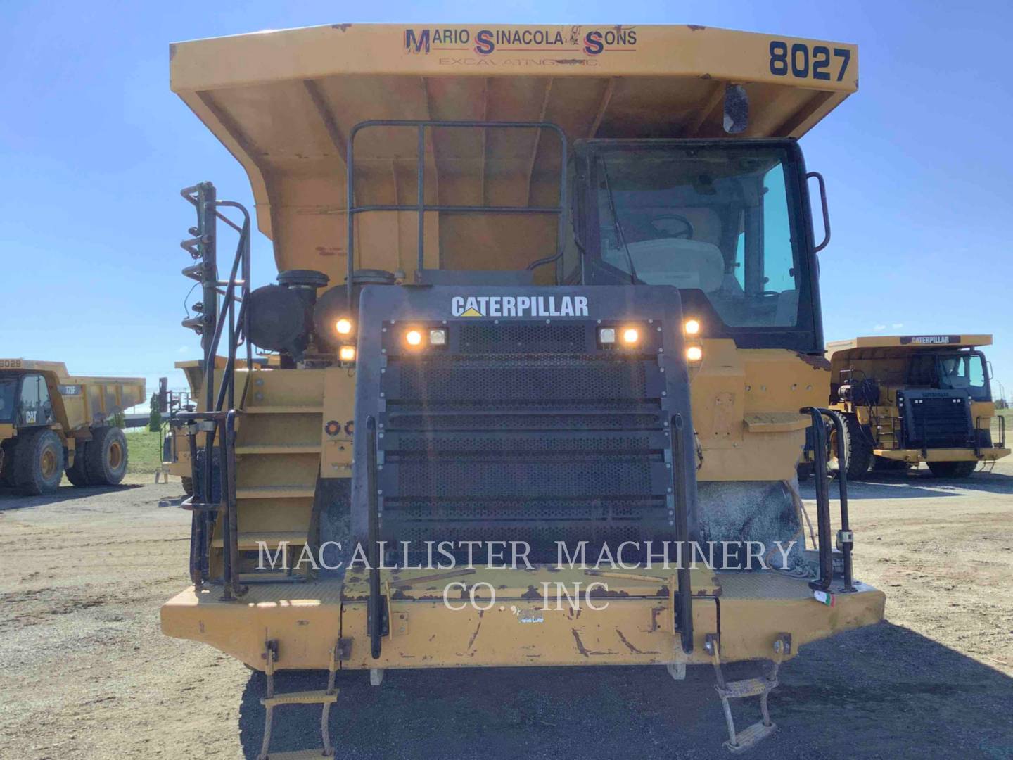 2010 Caterpillar 775F Truck