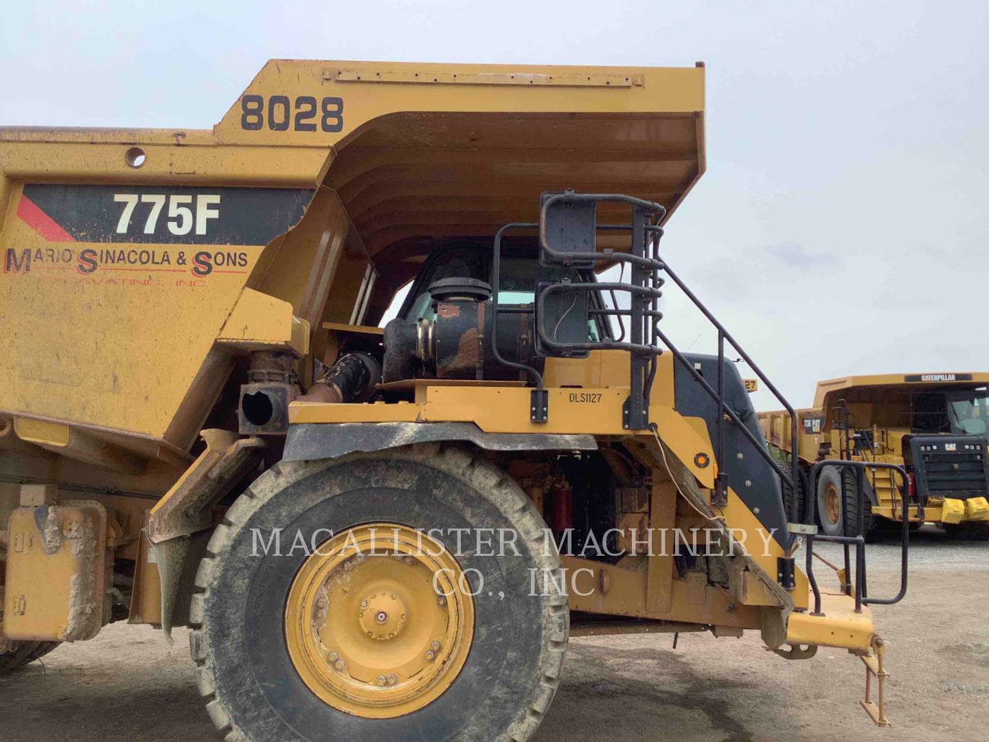 2010 Caterpillar 775F Truck