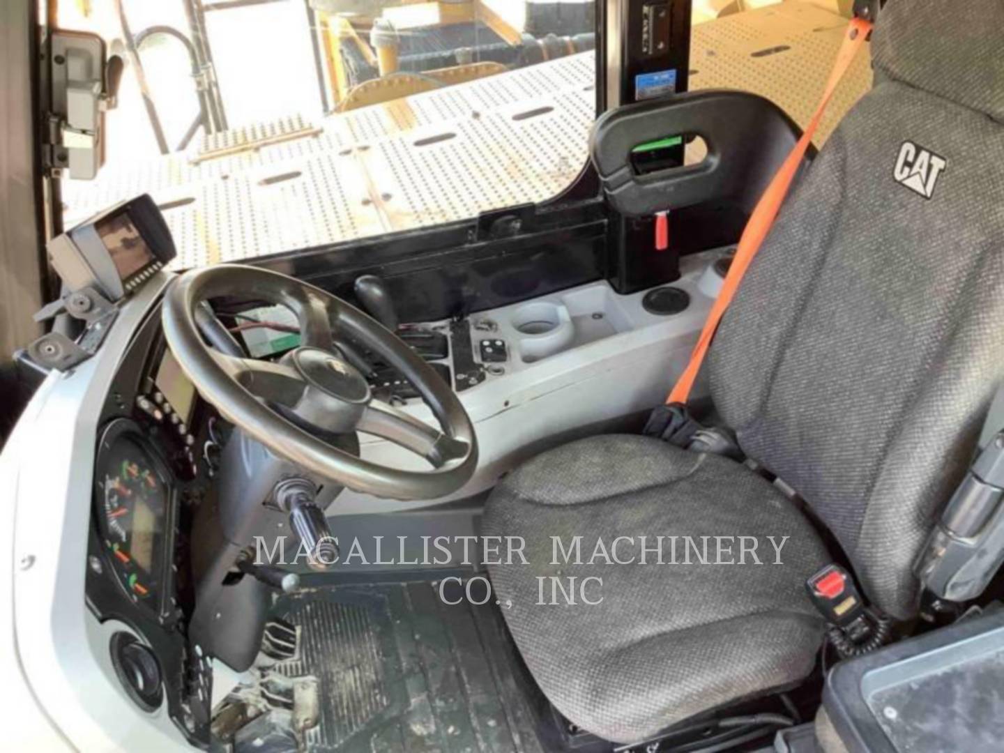 2014 Caterpillar 773G Truck