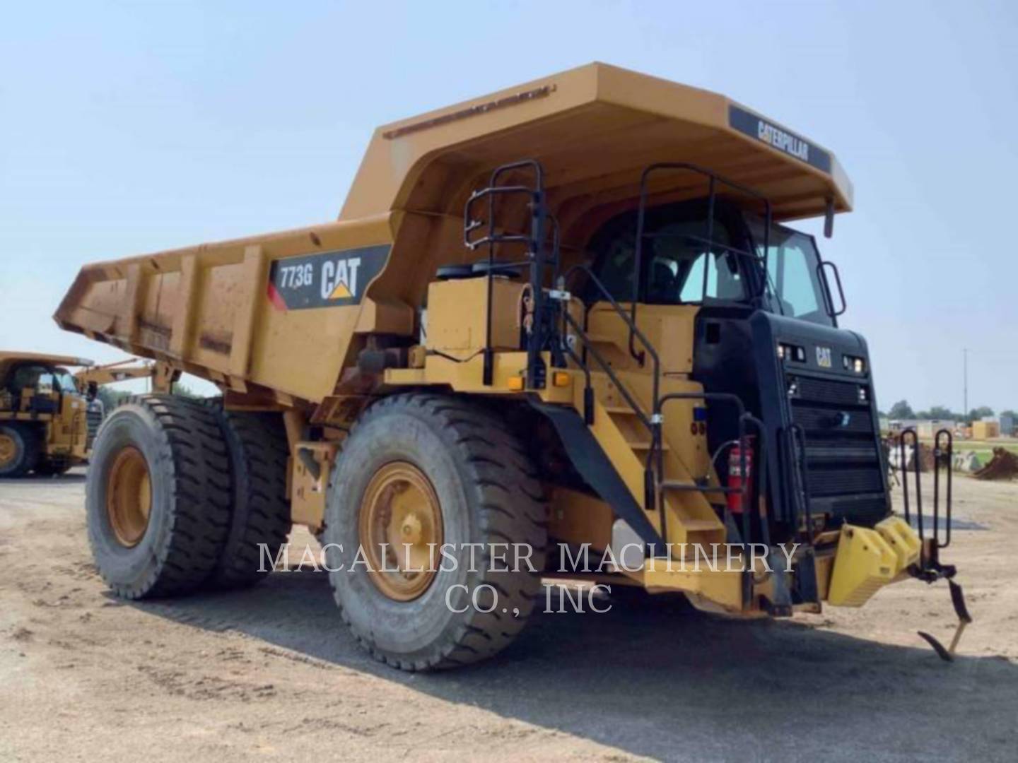 2014 Caterpillar 773G Truck