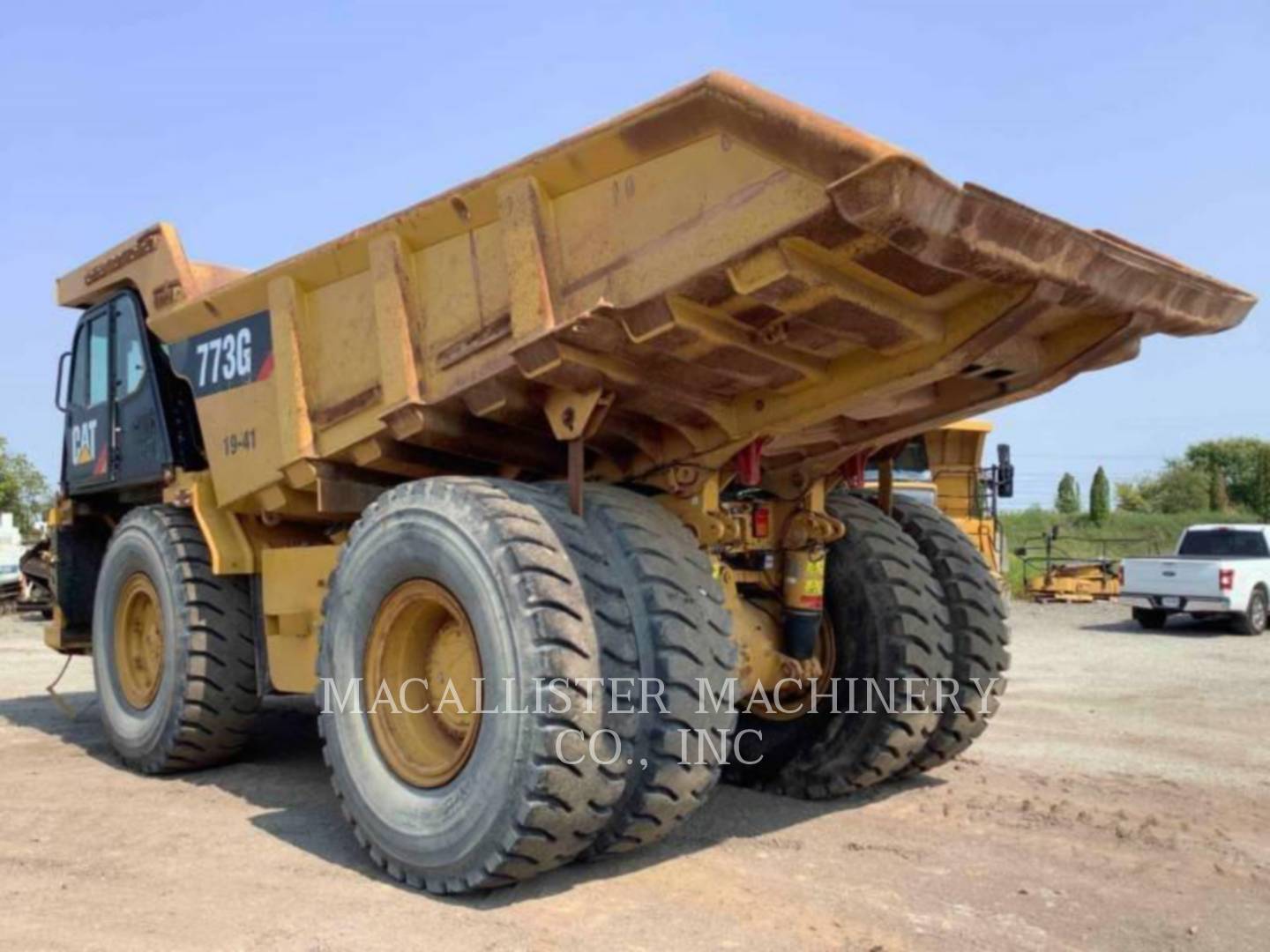 2014 Caterpillar 773G Truck