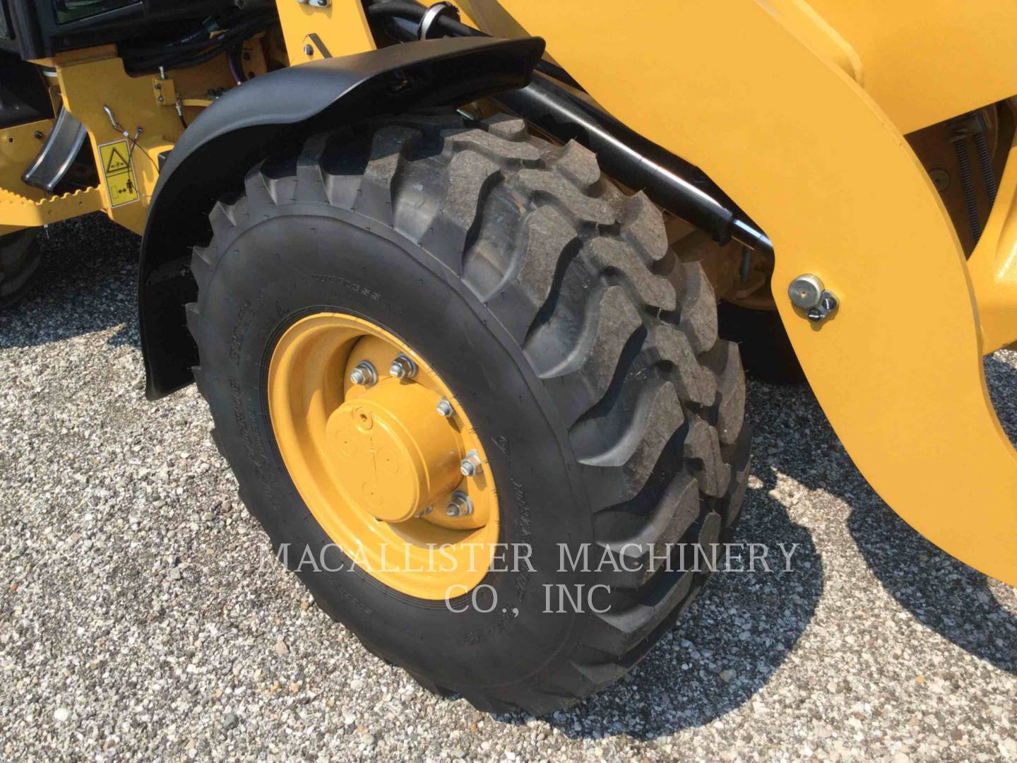 2020 Caterpillar 906M Wheel Loader