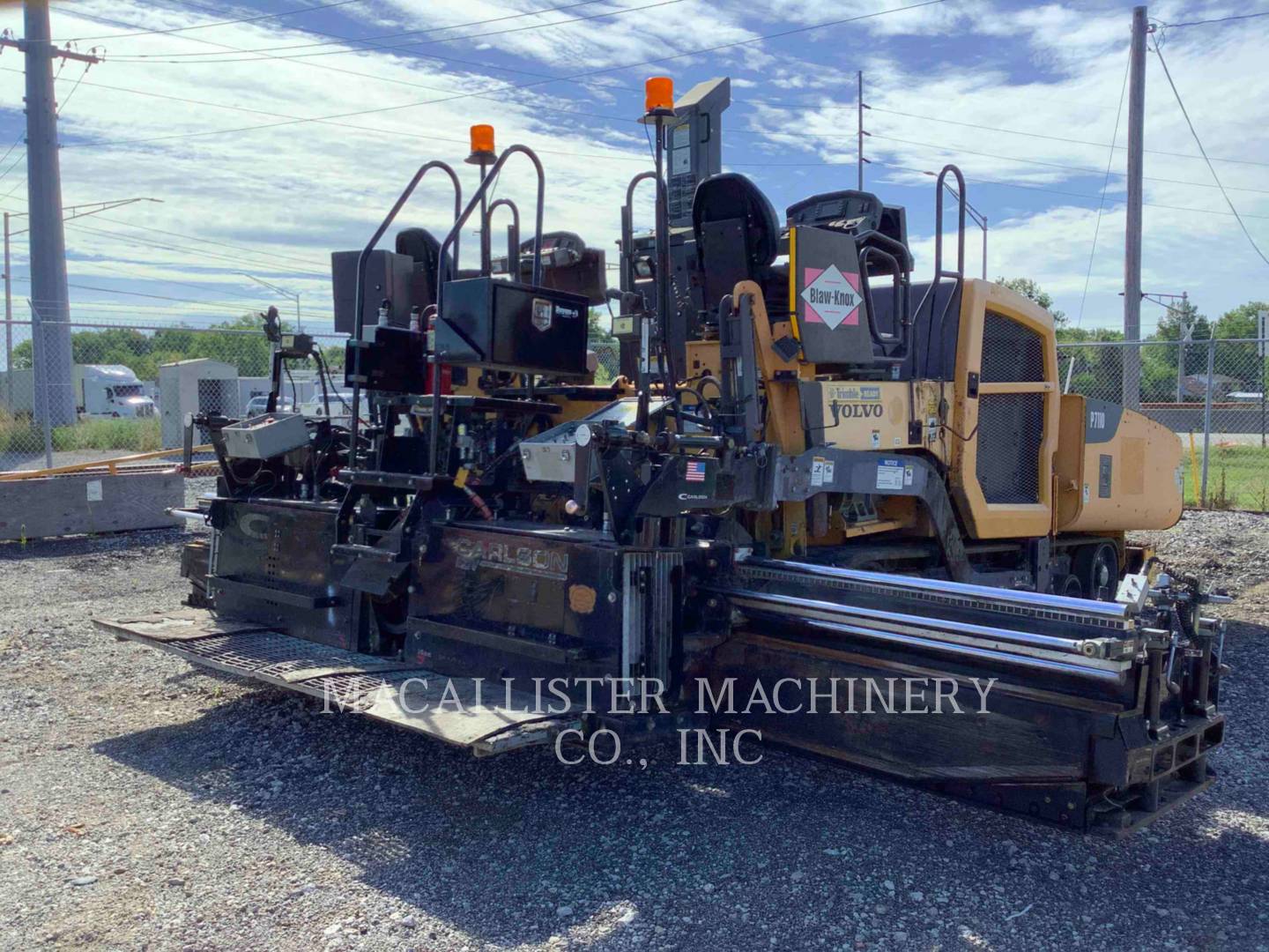 2013 Volvo P7110 Paver