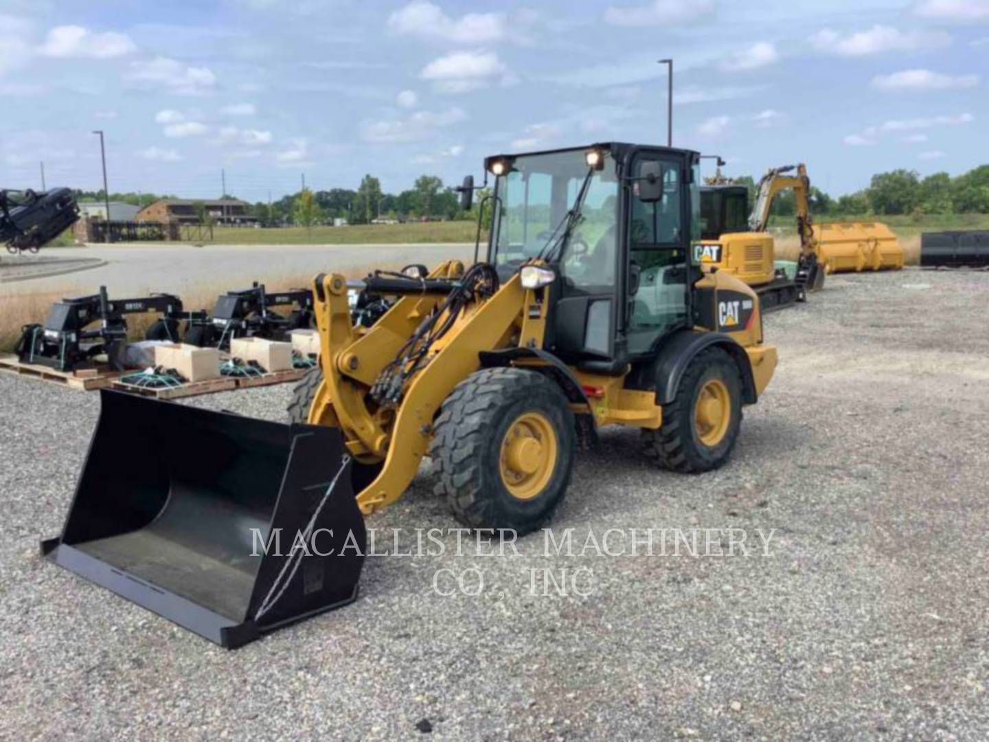 2010 Caterpillar 906H Wheel Loader