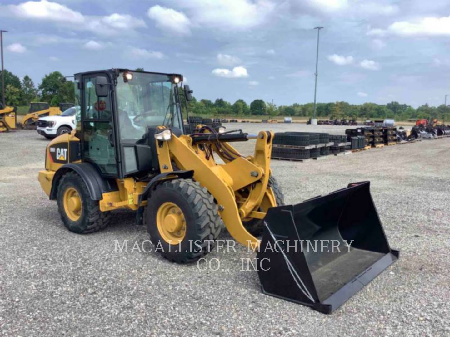 2010 Caterpillar 906H Wheel Loader