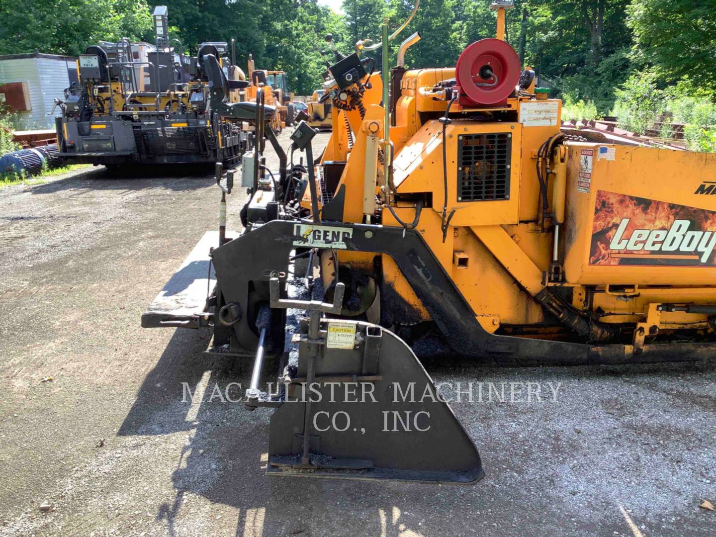 2006 LeeBoy 8515 Paver