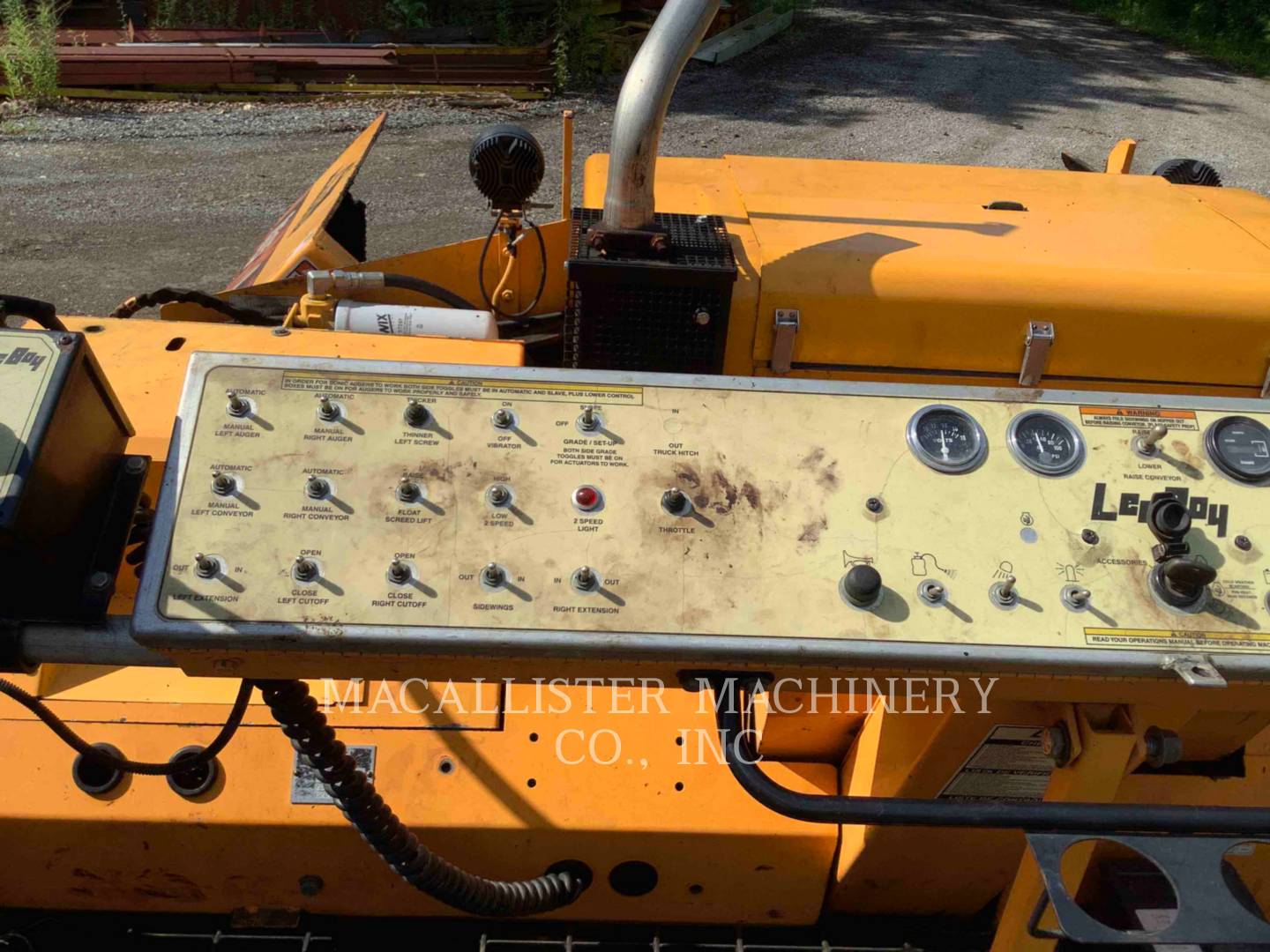 2006 LeeBoy 8515 Paver