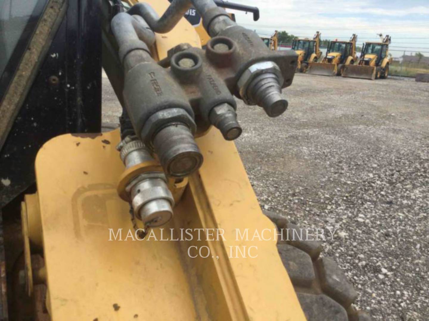 2012 Caterpillar 272D Skid Steer Loader