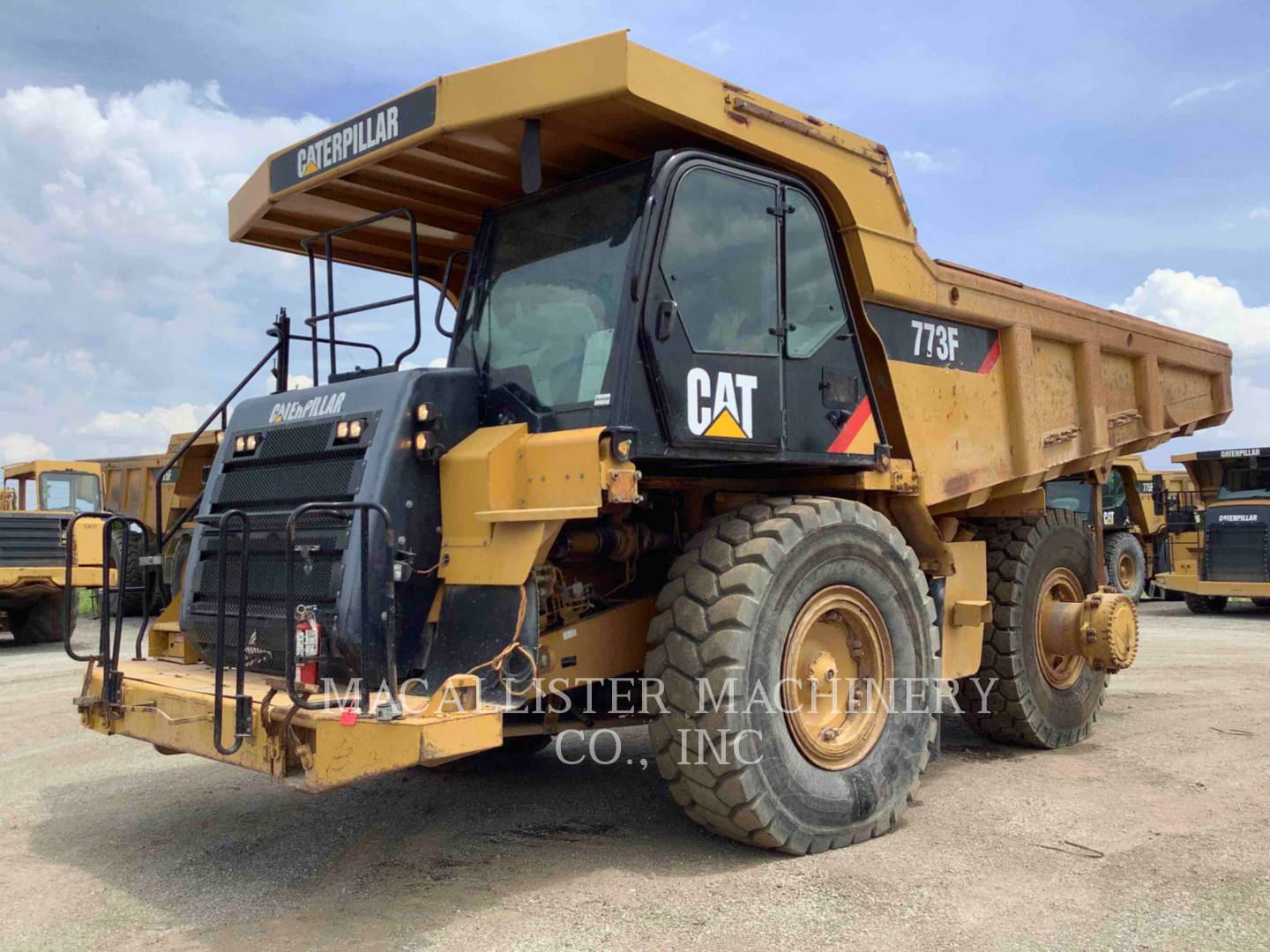 2012 Caterpillar 773F Truck