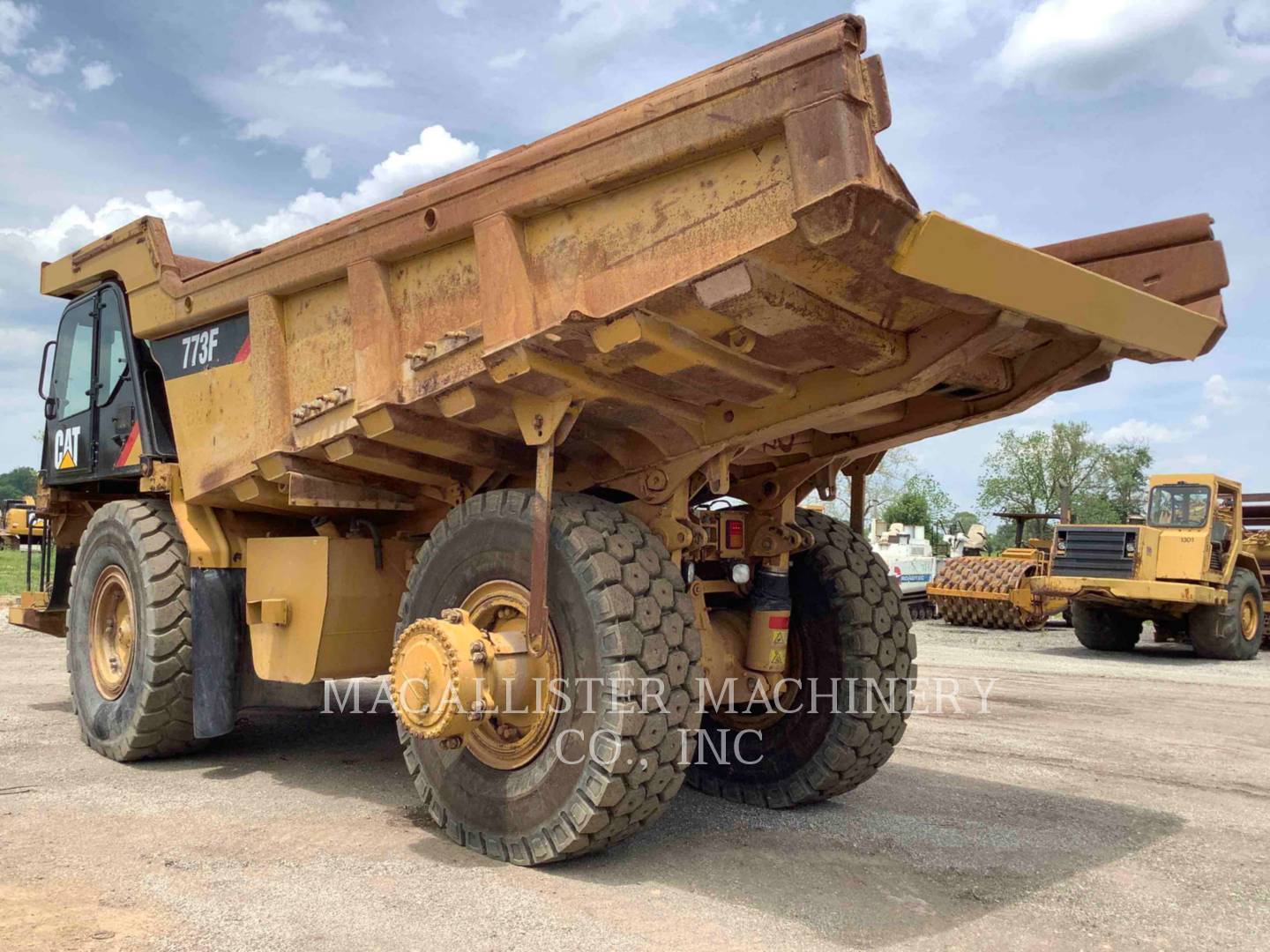 2012 Caterpillar 773F Truck