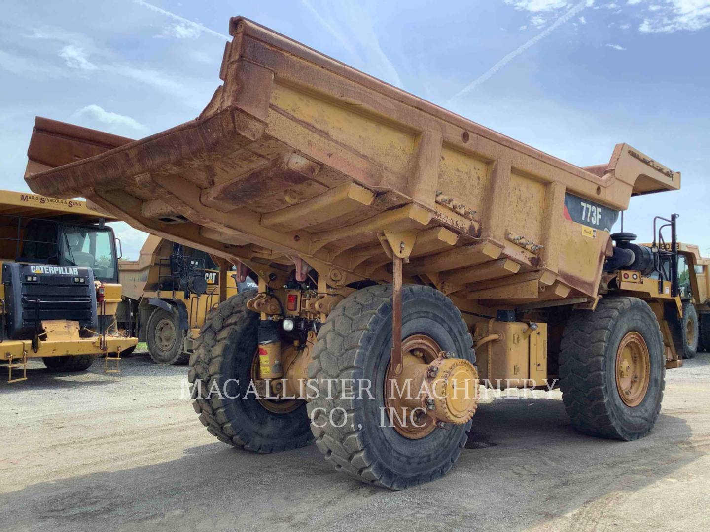 2011 Caterpillar 773F Truck