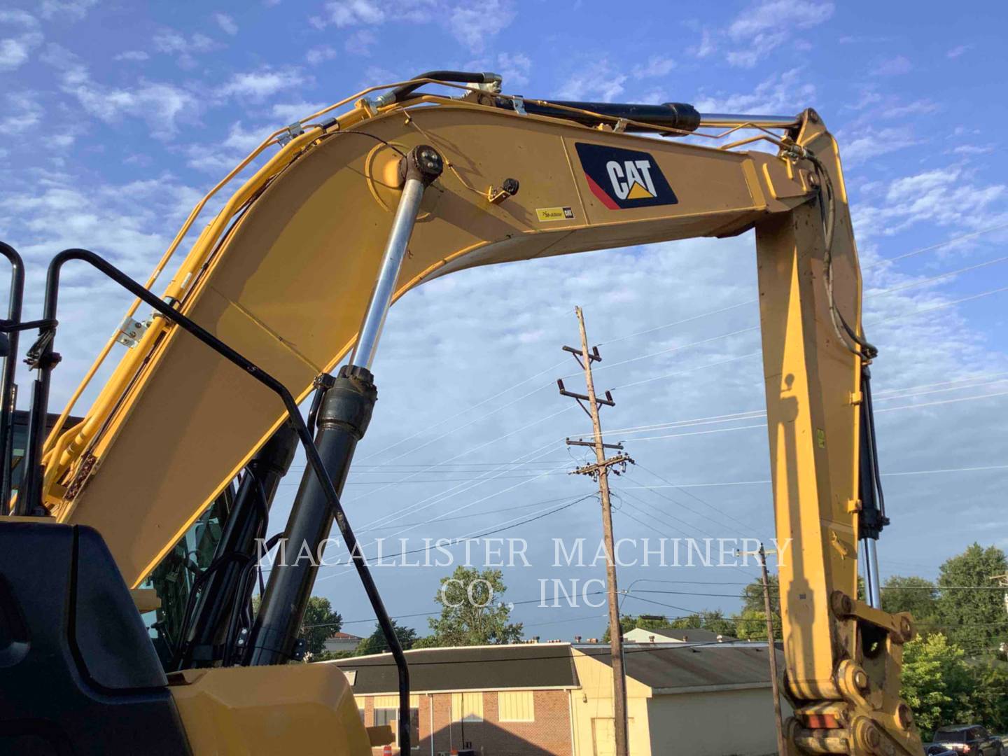 2019 Caterpillar 33607 Excavator