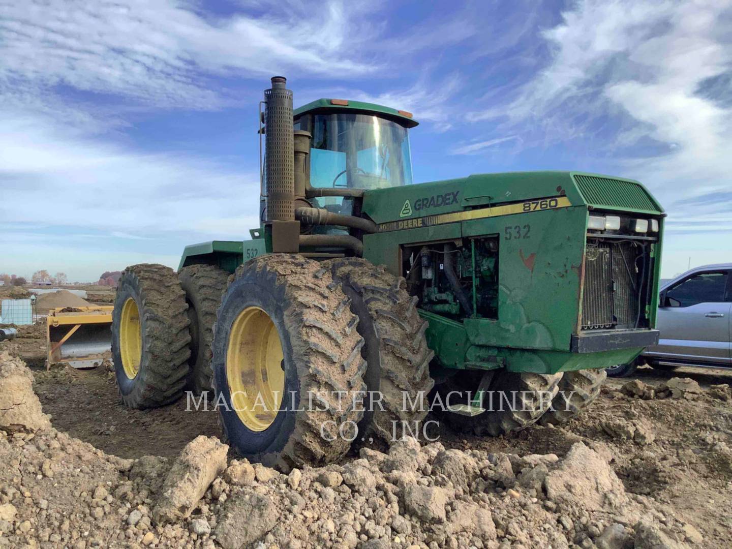 1990 John Deere 8760 Tractor