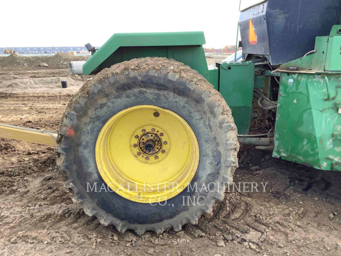 1990 John Deere 8760 Tractor