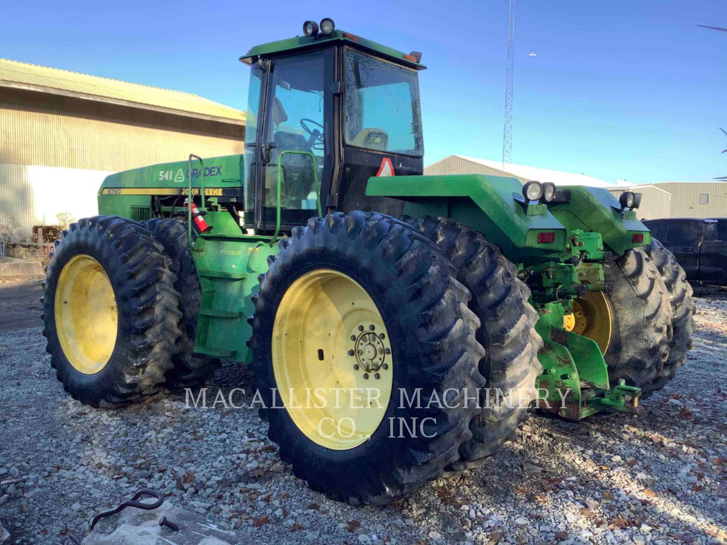 1989 John Deere 8760 Tractor