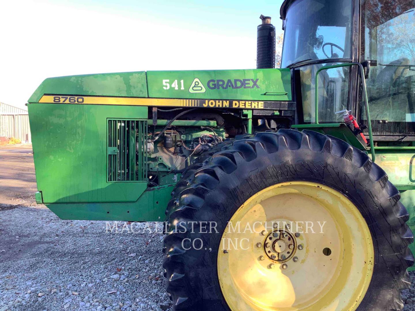 1989 John Deere 8760 Tractor