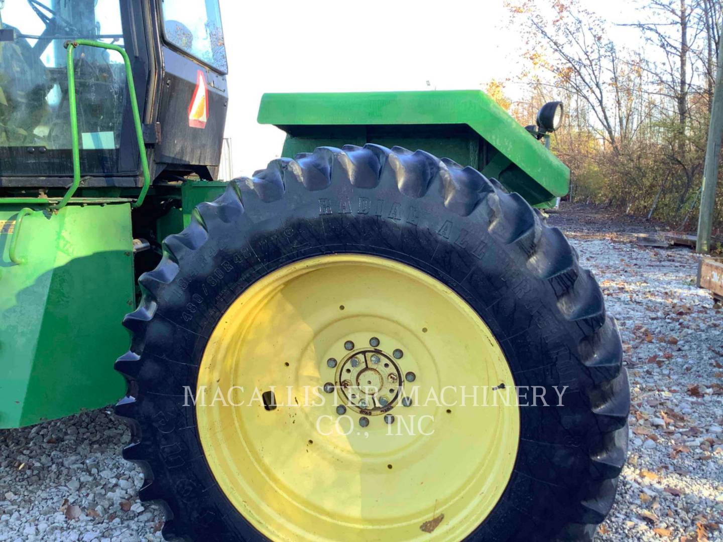 1989 John Deere 8760 Tractor