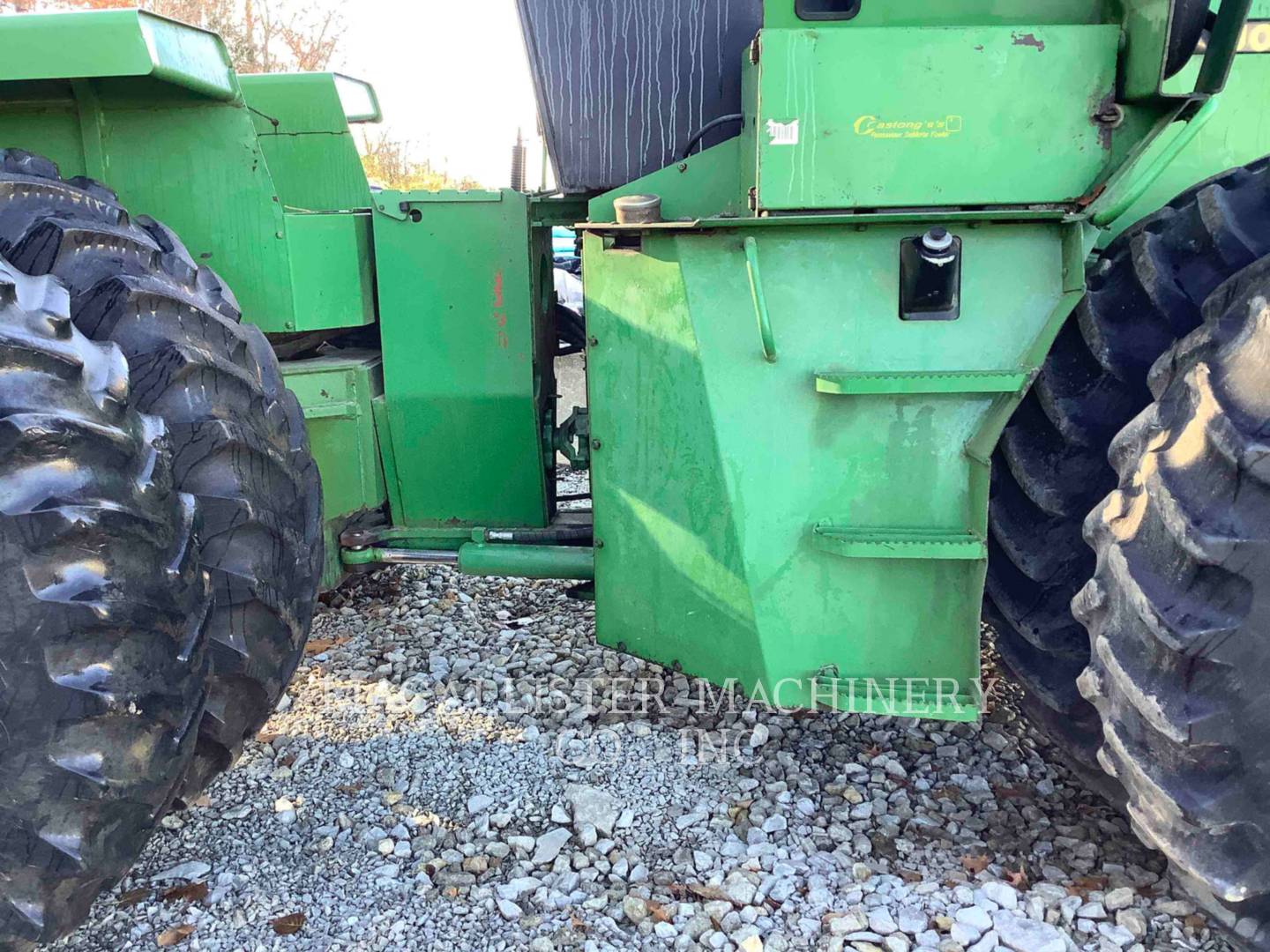 1989 John Deere 8760 Tractor