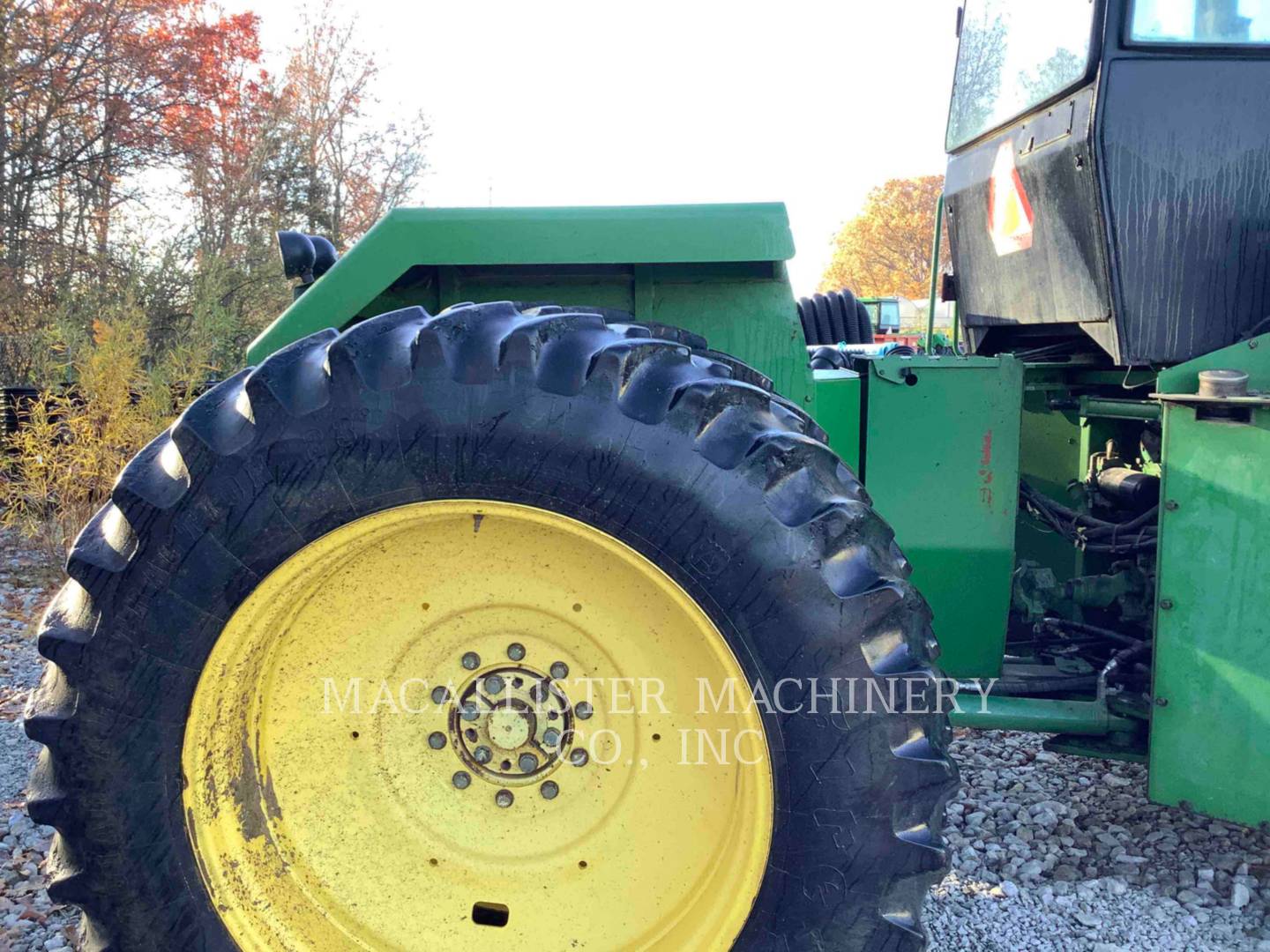 1989 John Deere 8760 Tractor